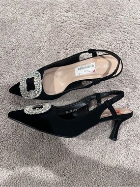 Black Pointed Toe Kitten Heels with Rhinestone Detail